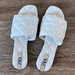 Zara White Sandals Size US 7